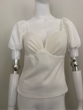 Haute Monde Cream Sweetheart Puff Sleeve Top